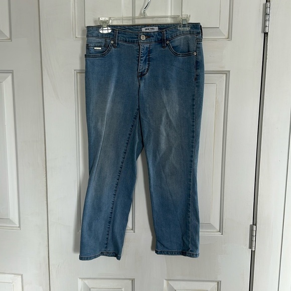 Nine West light blue Jean Capri size 4 - Picture 1 of 4